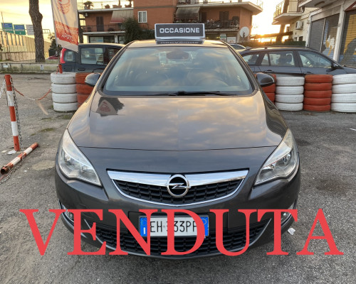 OPEL ASTRA J 2011